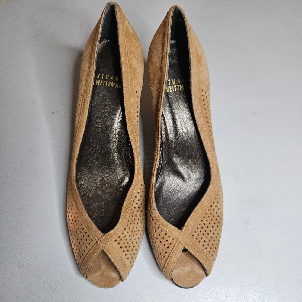 Stuart Weitzman‎ Tan Suede Perforated Peep Toe Pumps Heels Made Spain 6.5M